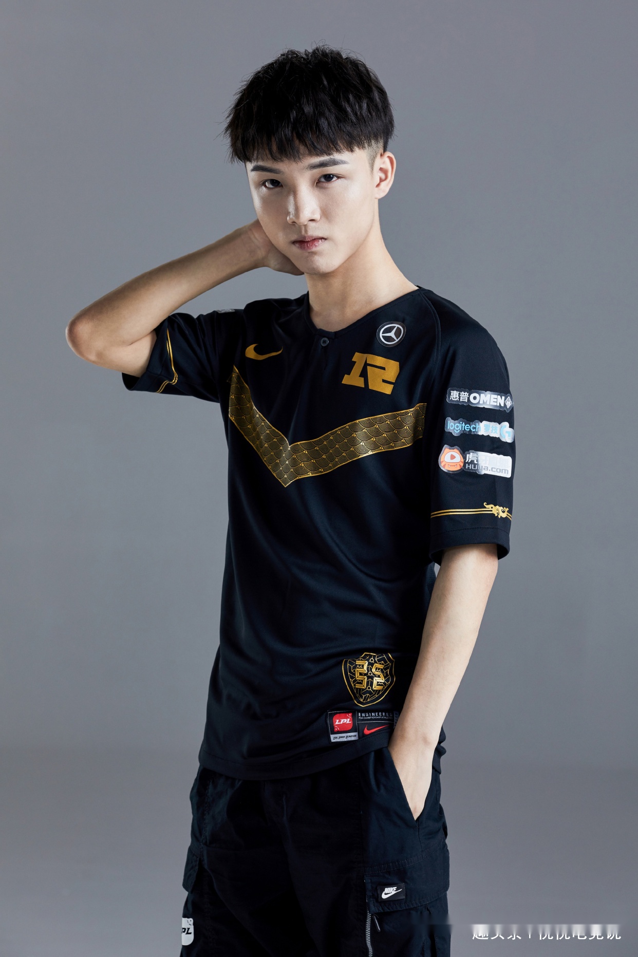 包含Karsa巅峰对决，Doinb与30激战塞尔维亚队分钟，比分优势明显胜负难料！的词条AYX中国体育赛事