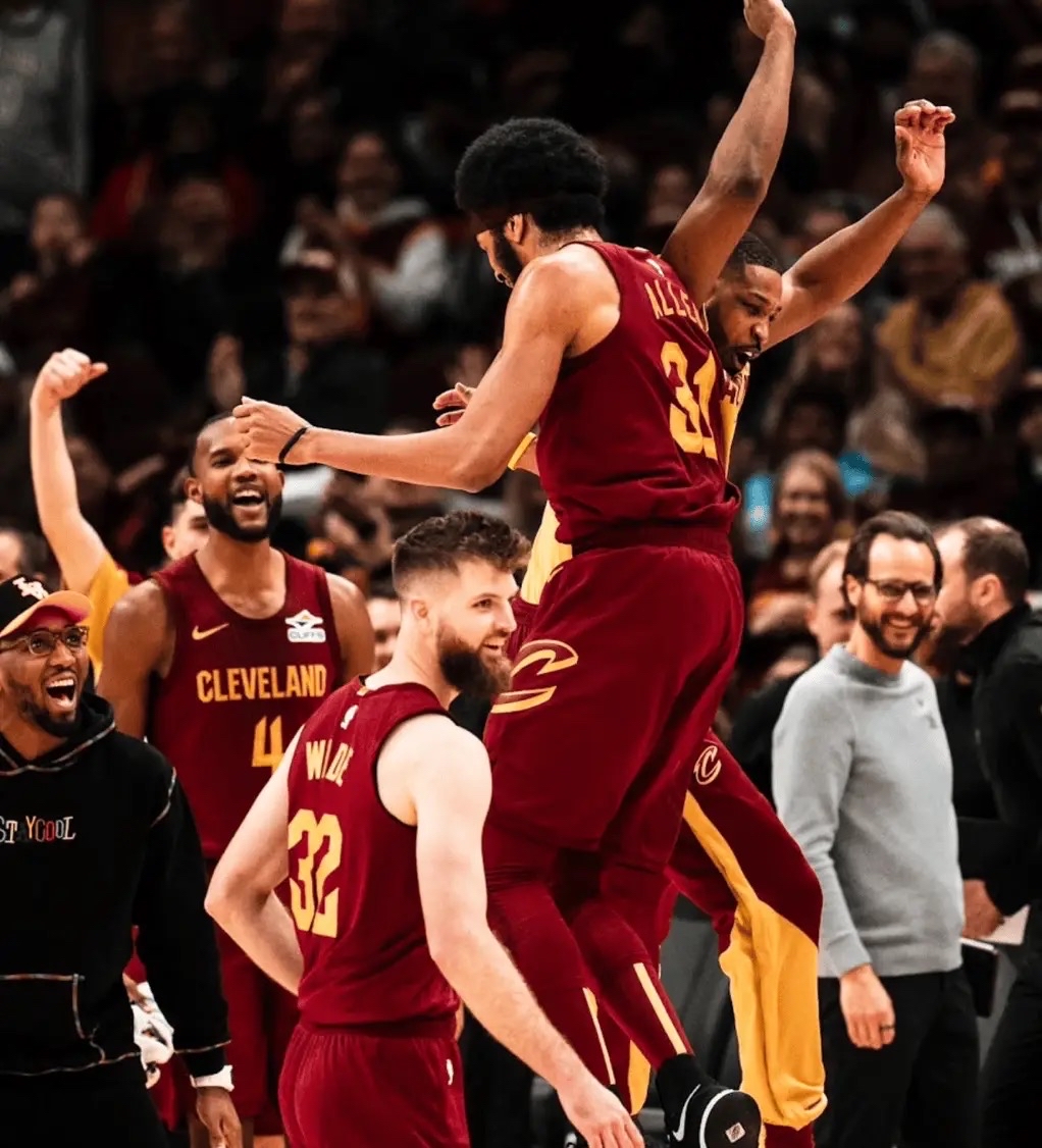 冲刺阶段全明星赛焦点战;克里夫兰骑士主帅复盘;压力陡增;细节决定成败的简单介绍爱游戏体育投注官网