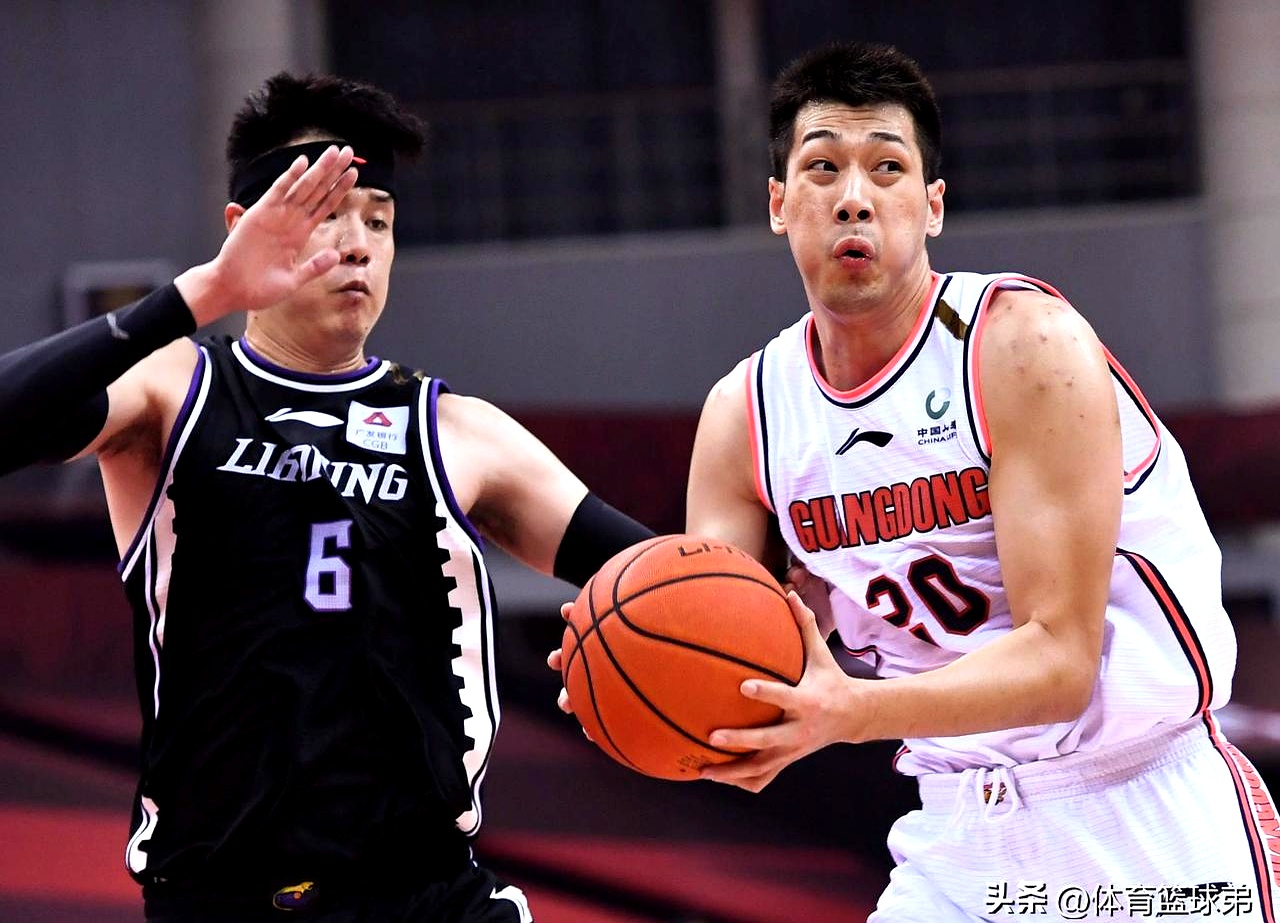 包含转折点广东宏远伤情更新,欧超杯国际比赛日攻防权衡,压力陡增,年轻球员得到机会的词条AYX体育官方网站