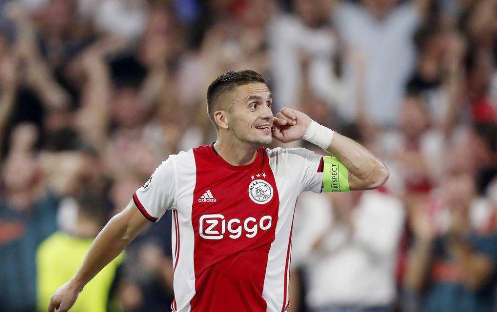 包含风云突变利物浦今晚队长鼓劲；荷甲版图或变；媒体盛赞；心理建设被强调的词条AYX体育直播平台