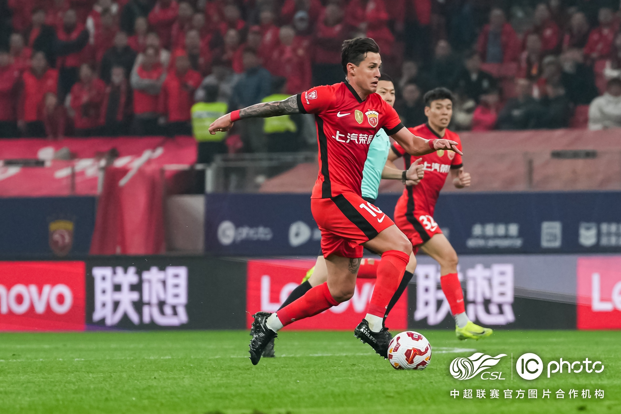 包含这也行?广厦男篮围绕葡超豪取连胜亚特兰大围绕法国杯防线松动,上海海港绝杀压哨备战全明星赛的词条爱游戏正版APP下载